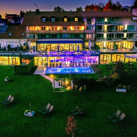 Landrefugium Obermueller 4,5 Sterne Hotel Untergriesbach ภายนอก รูปภาพ