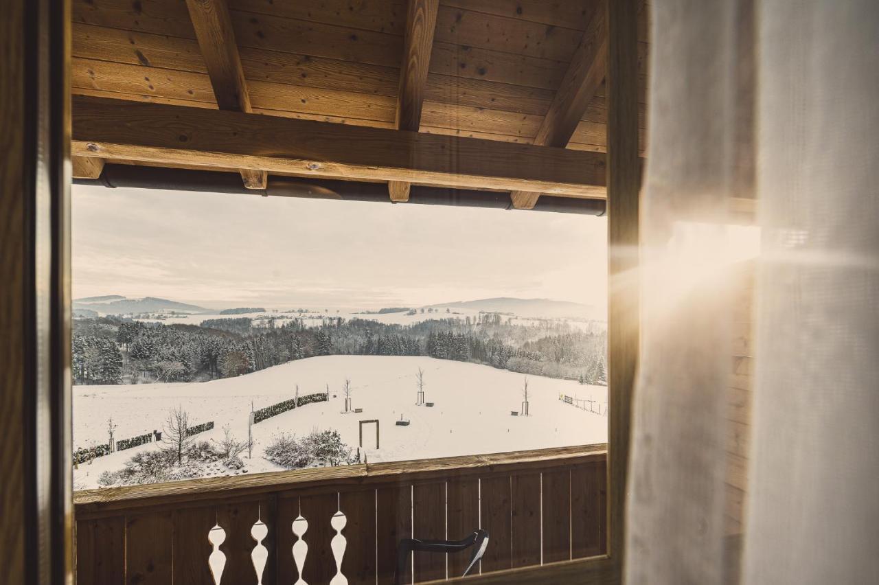 Landrefugium Obermueller 4,5 Sterne Hotel Untergriesbach ภายนอก รูปภาพ